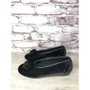 Flexus Rose Loud Black Suede Floral Slip On Ballet Flats Women's Sz 37EU/6M US